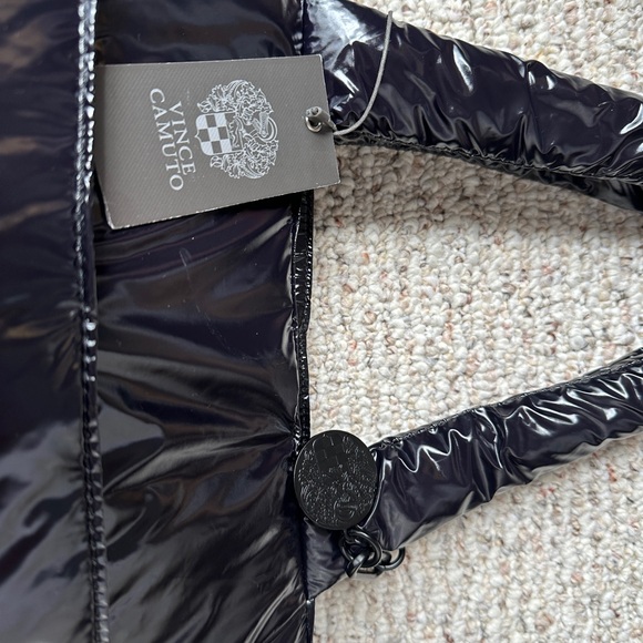 NWT VINCE CAMUTO AUTHENTIC DAYAH TOTE - Picture 9 of 10